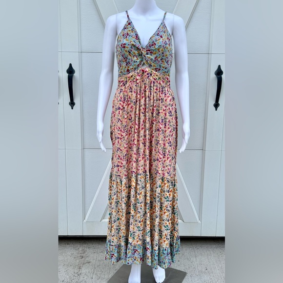 Angie Dresses & Skirts - ❇️**Final Sale** Angie Peekaboo Floral Tiered Maxi Dress